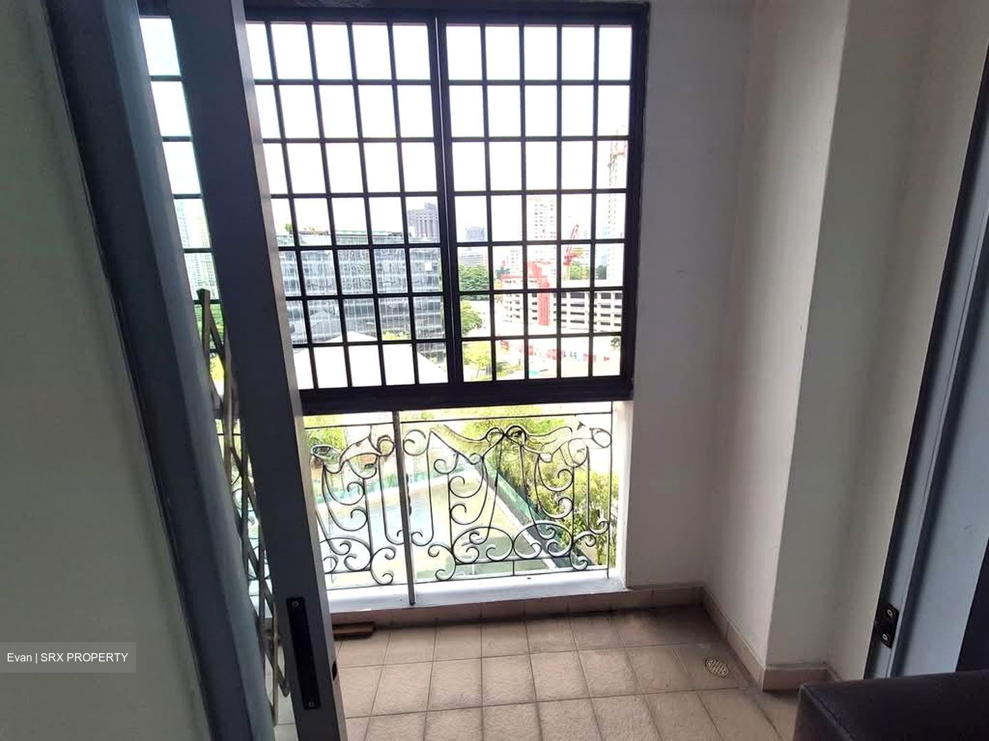 Emerald Park (D3), Condominium #589388281
